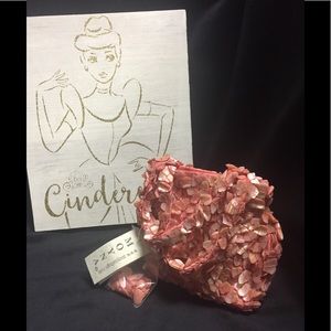 Girl’s beaded purse.